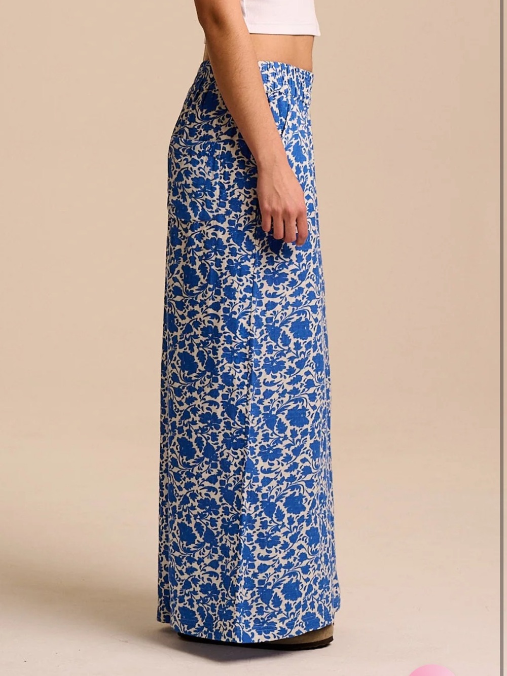 Wide-Leg Blue Floral Print Palazzo Pants - Picture 4 of 8